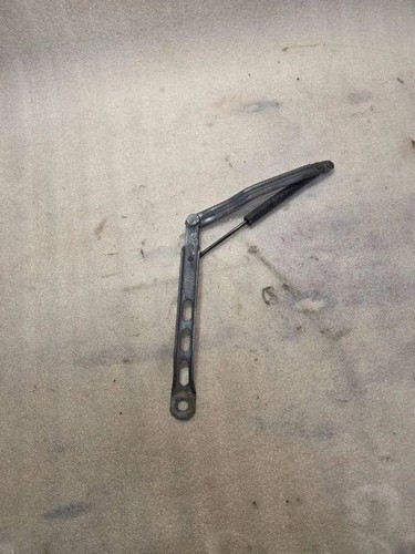 Bmw touring e34 - 5, hood